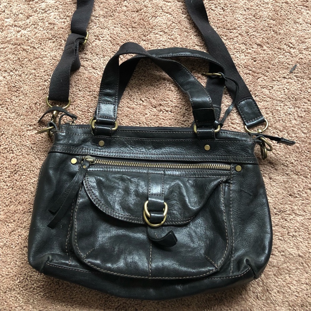 Distressed black leather Fossil purse